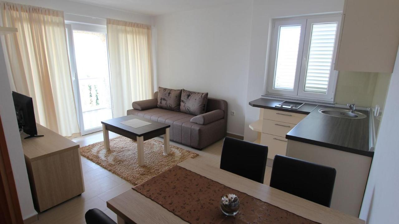 Apartments Jela Sveti Vid-Miholjice 외부 사진