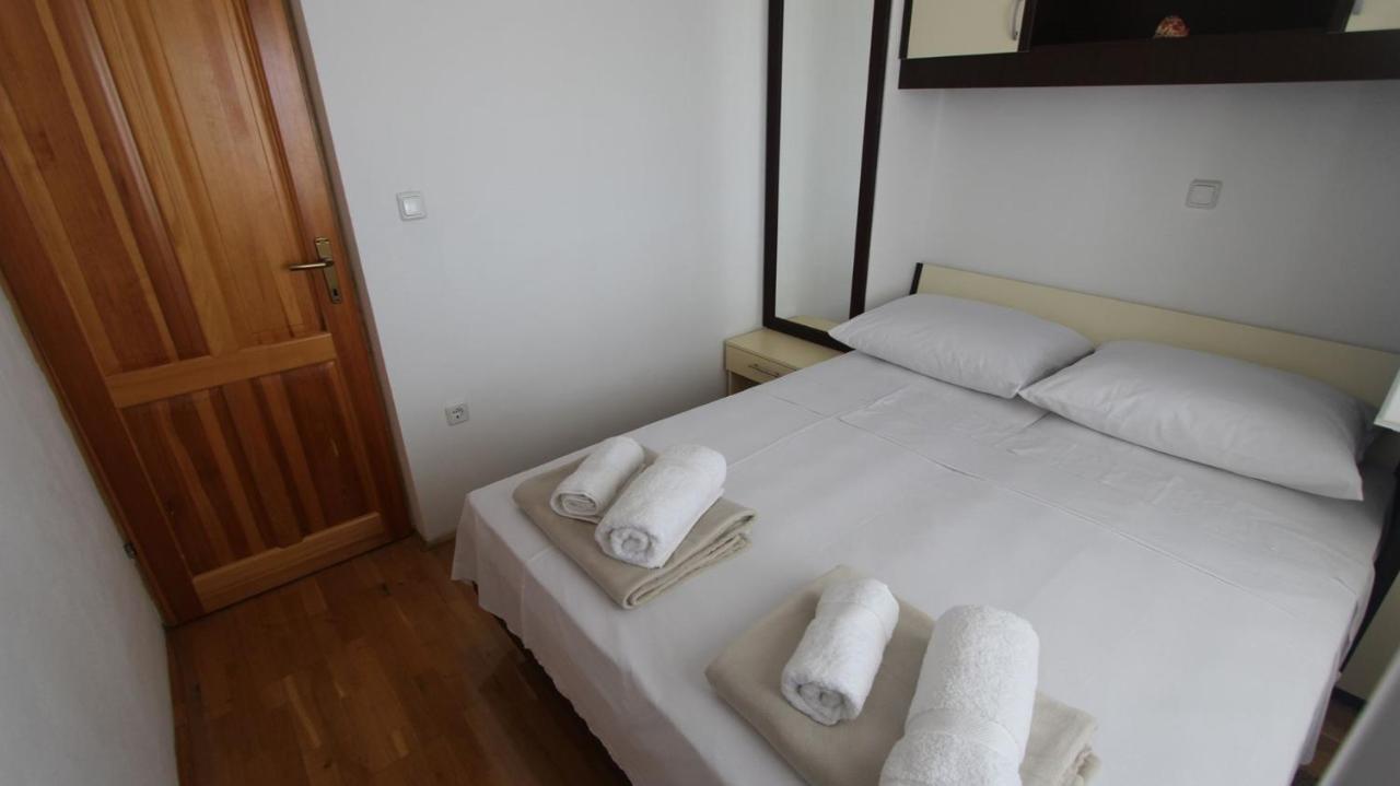 Apartments Jela Sveti Vid-Miholjice 외부 사진