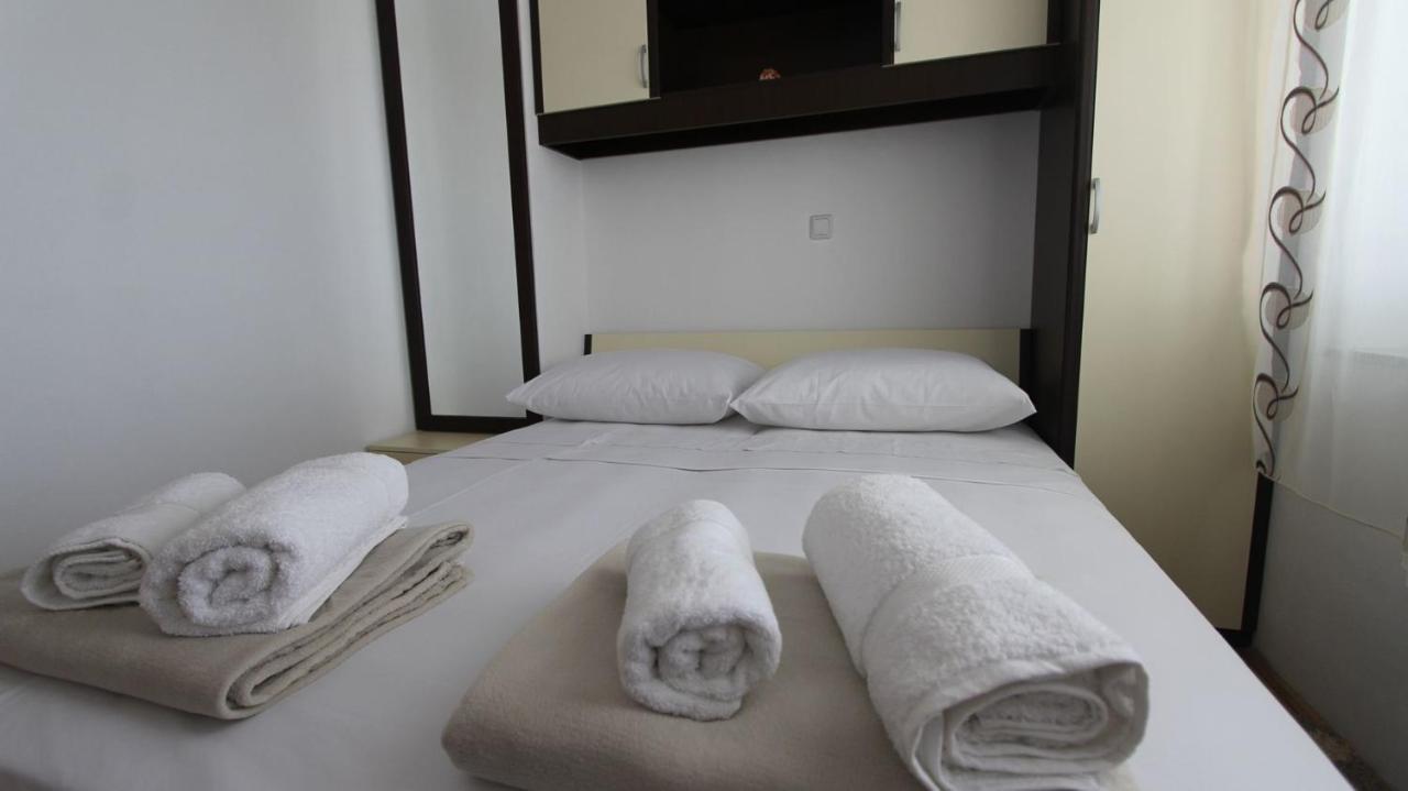 Apartments Jela Sveti Vid-Miholjice 외부 사진