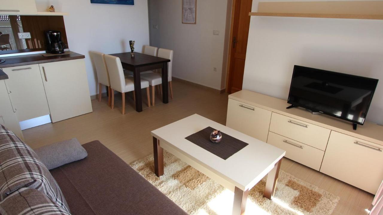 Apartments Jela Sveti Vid-Miholjice 외부 사진