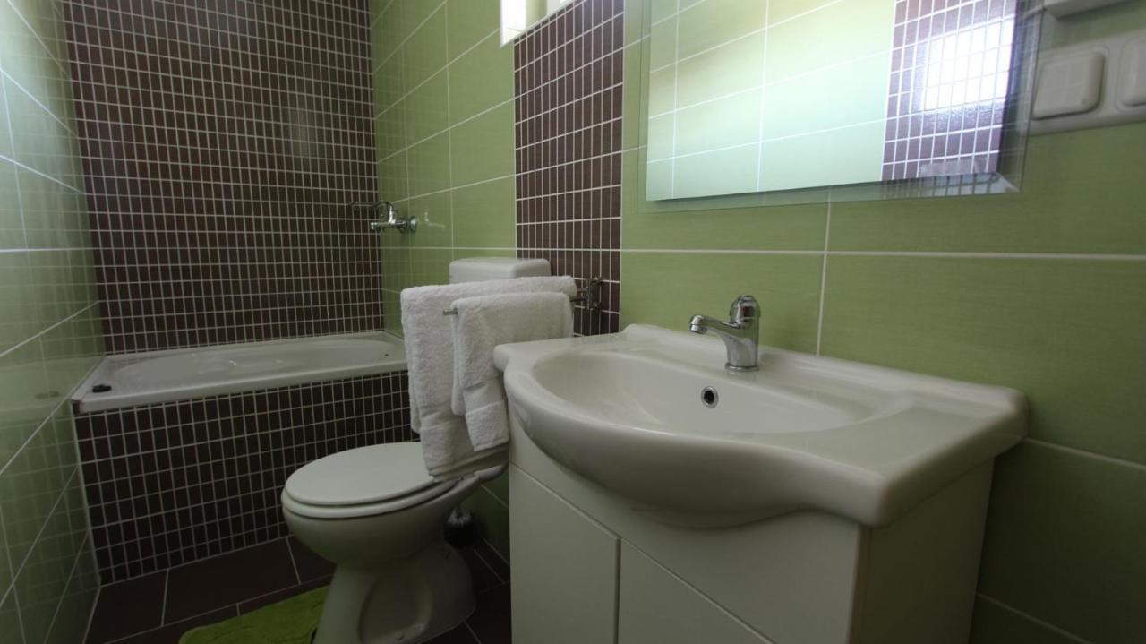 Apartments Jela Sveti Vid-Miholjice 외부 사진