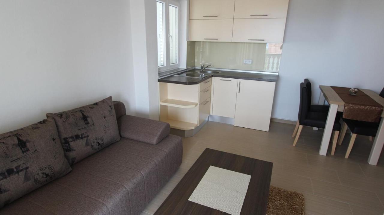 Apartments Jela Sveti Vid-Miholjice 외부 사진